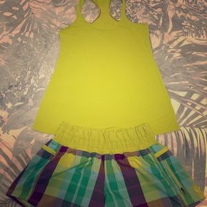 Lululemon exercise outfit